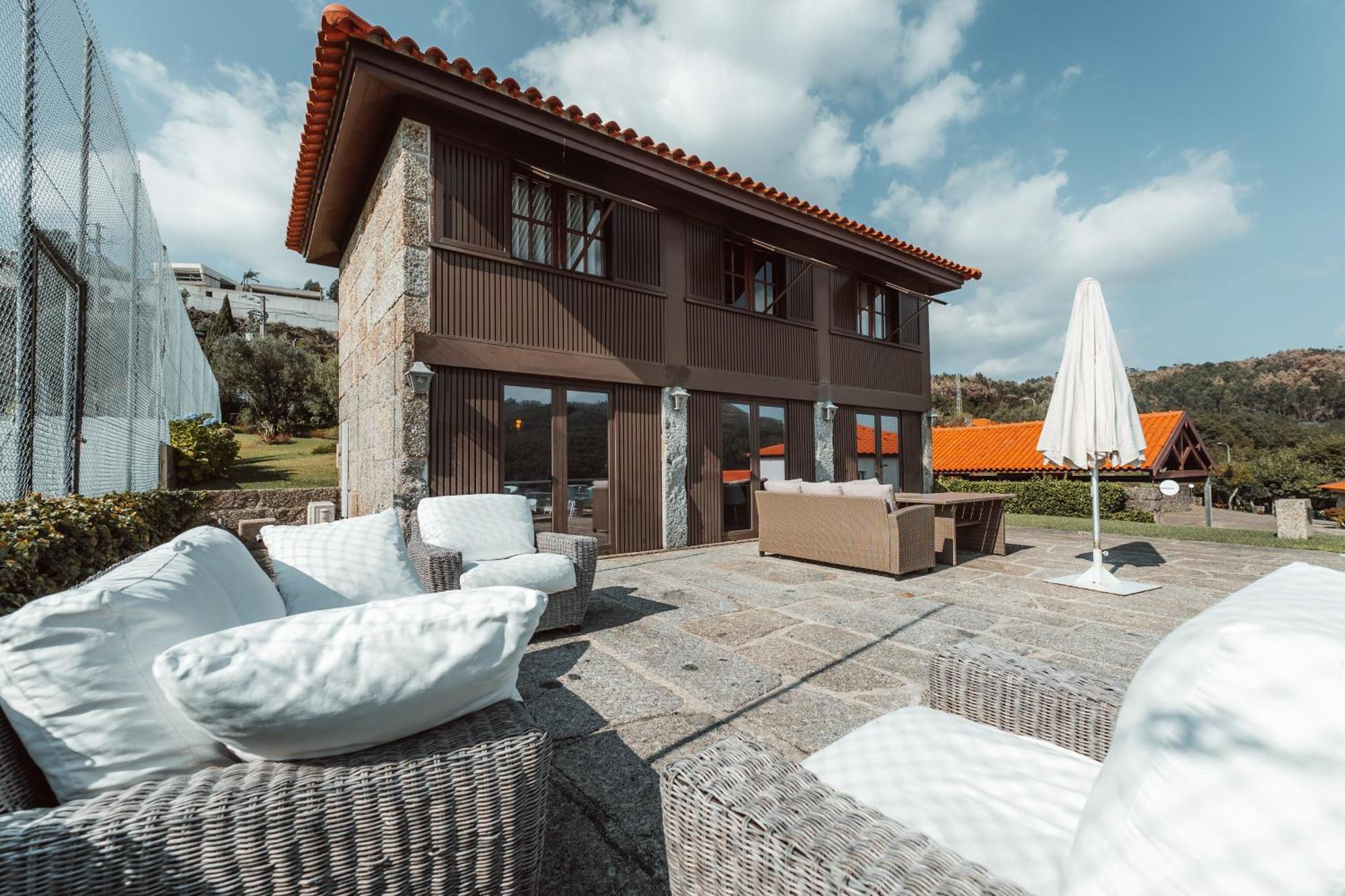 Quinta Da Eira Do Sol Villa กิมาไรส์ ภายนอก รูปภาพ