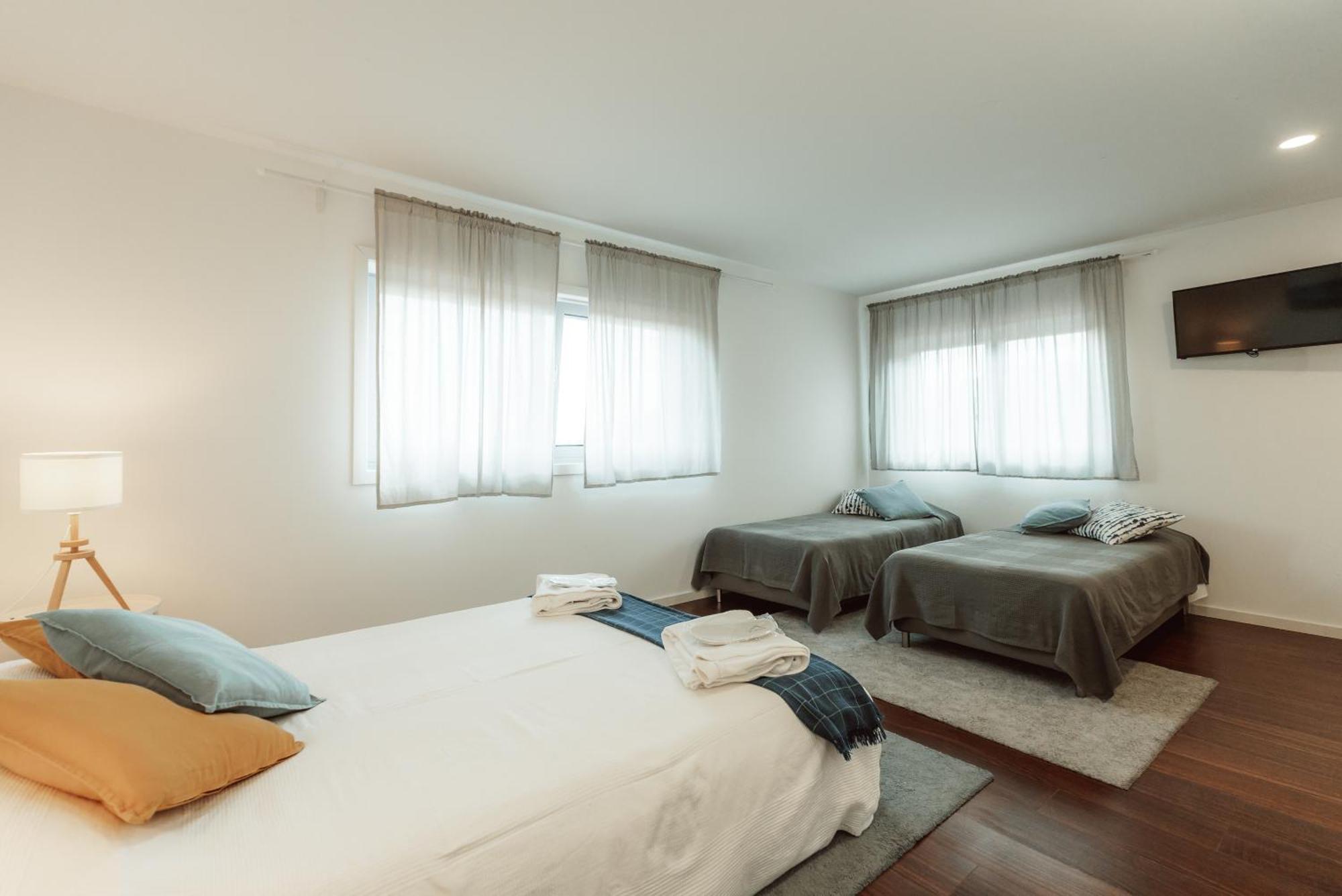 Quinta Da Eira Do Sol Villa กิมาไรส์ ภายนอก รูปภาพ