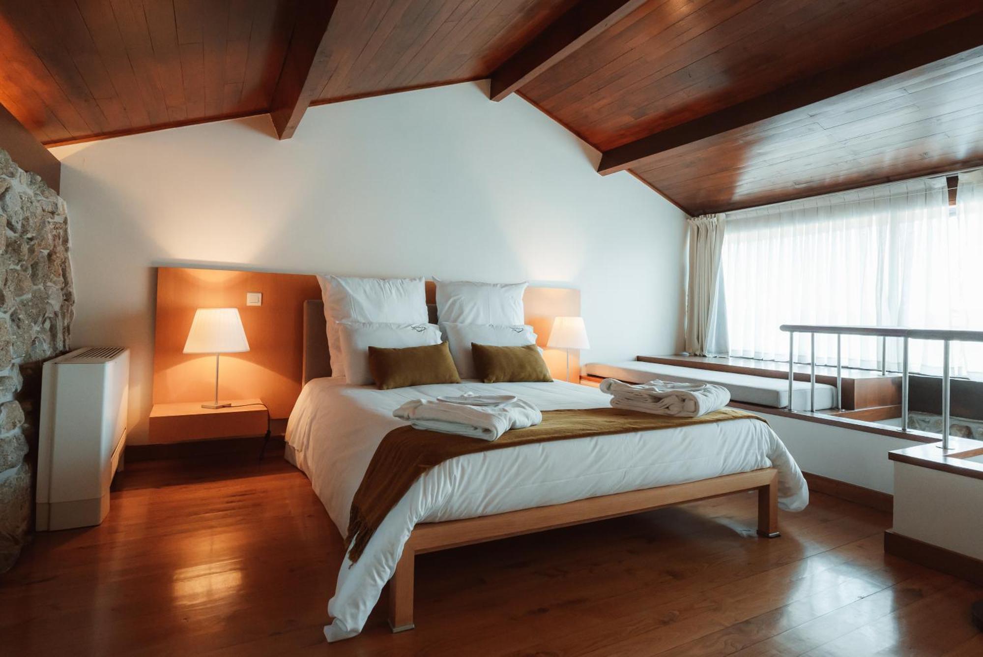 Quinta Da Eira Do Sol Villa กิมาไรส์ ภายนอก รูปภาพ